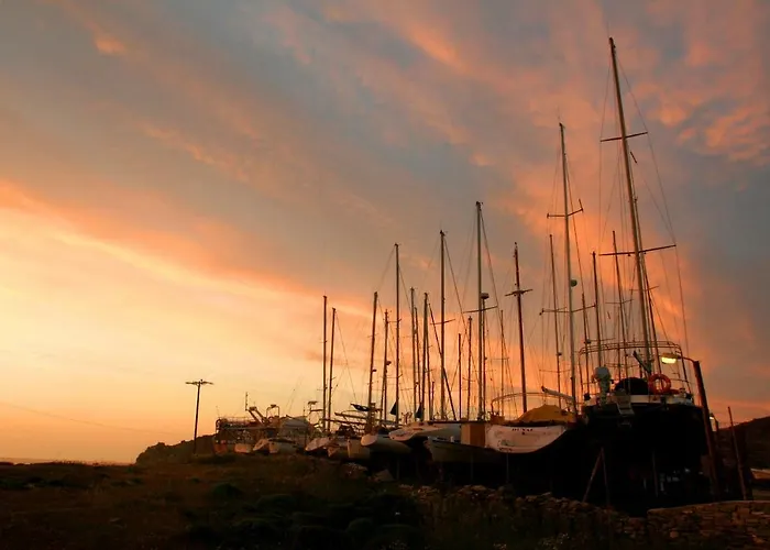 Viglakia * Naousa (Paros)