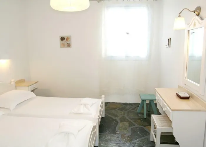 Viglakia Naousa (Paros)